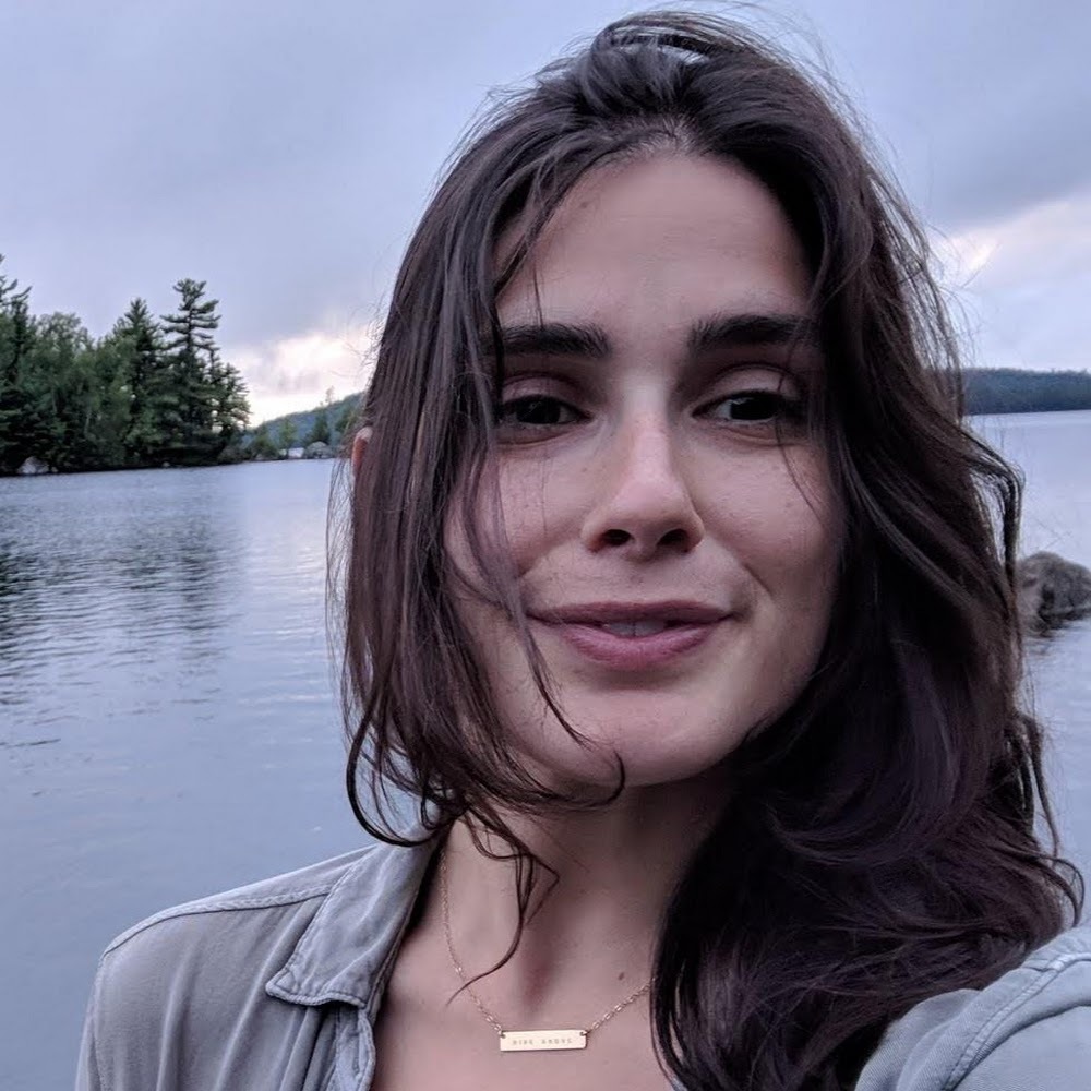 Meet your Posher, Elizabeth